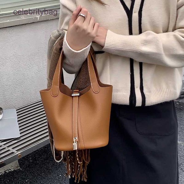 herme picotin locks bags bag of parody basket bag 2023 new autumn and winter fashion handbag versatile elephant gray bucket
herme picotin locks bags bag of parody basket bag 2023 new autumn and winter fashion handbag versatile elephant gray bucket