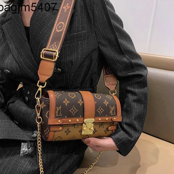 tote bsg factory wholesale and retail new babylon one shoulder crossbody bag 2023 autumn old flower boston small round fashion pillow
tote bsg factory wholesale and retail new babylon one shoulder crossbody bag 2023 autumn old flower boston small round fashion pillow