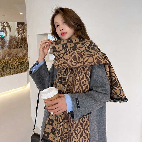 designer 2021 new color matching old flower lowe imitation cashmere scarf tassel lady scarf light luxury shawl infinity scarves scarfs shawl, Blue;gray
designer 2021 new color matching old flower lowe imitation cashmere scarf tassel lady scarf light luxury shawl infinity scarves scarfs shawl, Blue;gray