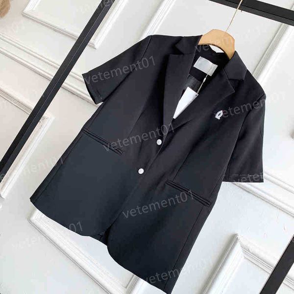 designer womens blazer ch letter embroidery short sleeve blazer black high end summer luxury suit women clothing, White;black
designer womens blazer ch letter embroidery short sleeve blazer black high end summer luxury suit women clothing, White;black