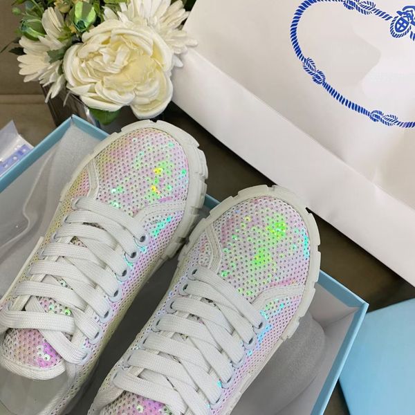 2022 spring and summer new thick bottom color matching bread shoes women's lace up high small white shoes sports casualshoes mkj0002 as, Red;white
2022 spring and summer new thick bottom color matching bread shoes women's lace up high small white shoes sports casualshoes mkj0002 as, Red;white