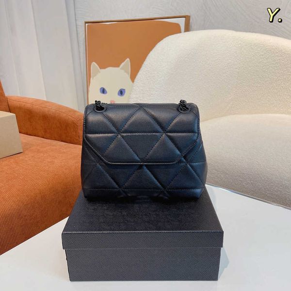 pradity fashion cleo hobo bag pra das women's shoulder bags leather crossbody bags selling purses ladies handbags hobo wallets 04 z99a
pradity fashion cleo hobo bag pra das women's shoulder bags leather crossbody bags selling purses ladies handbags hobo wallets 04 z99a