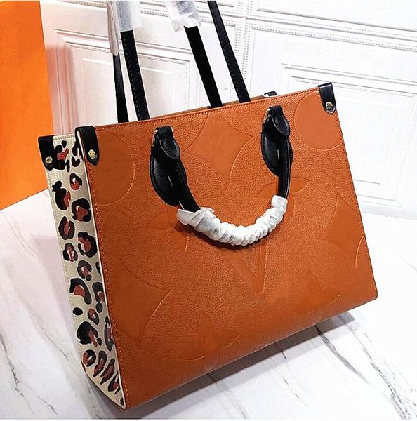 2022 onthego handbags women leather shoulder bags leopard splicing crossbody bag messenger bags designers handbag tote purse m58521
2022 onthego handbags women leather shoulder bags leopard splicing crossbody bag messenger bags designers handbag tote purse m58521
