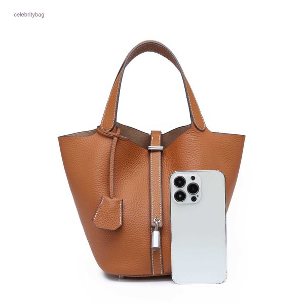 original designer herms picotin locks bags h's new vegetable basket bag portable bucket female lychee pattern hand-made wax thread togo
original designer herms picotin locks bags h's new vegetable basket bag portable bucket female lychee pattern hand-made wax thread togo