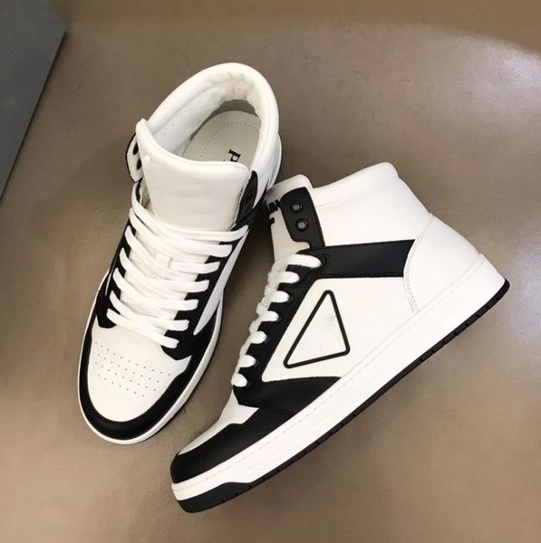 men downtown leather sneakers shoes breath rubber triangle high skateboard walking district technical fabric whoesale trainers eu38-46, Black
men downtown leather sneakers shoes breath rubber triangle high skateboard walking district technical fabric whoesale trainers eu38-46, Black