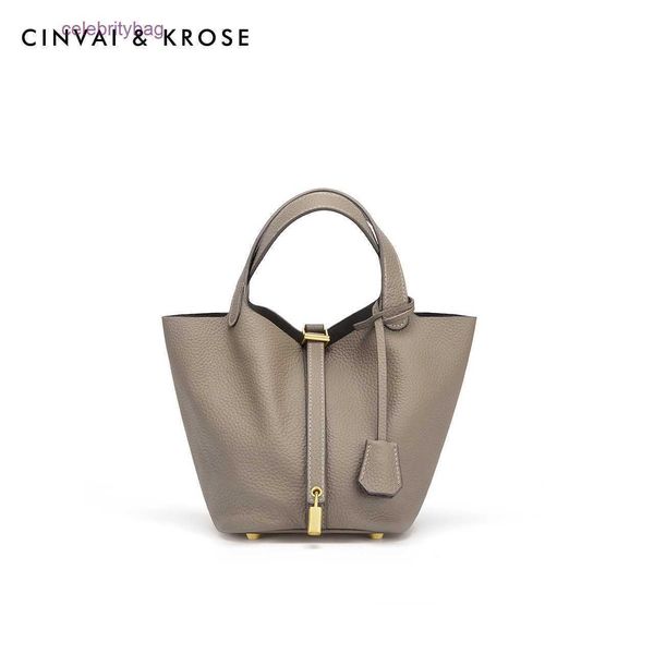 original designer herms bag picotin locks 2022 new bag chaotou layer cowhide bucket portable cabe basket hands discount
original designer herms bag picotin locks 2022 new bag chaotou layer cowhide bucket portable cabe basket hands discount