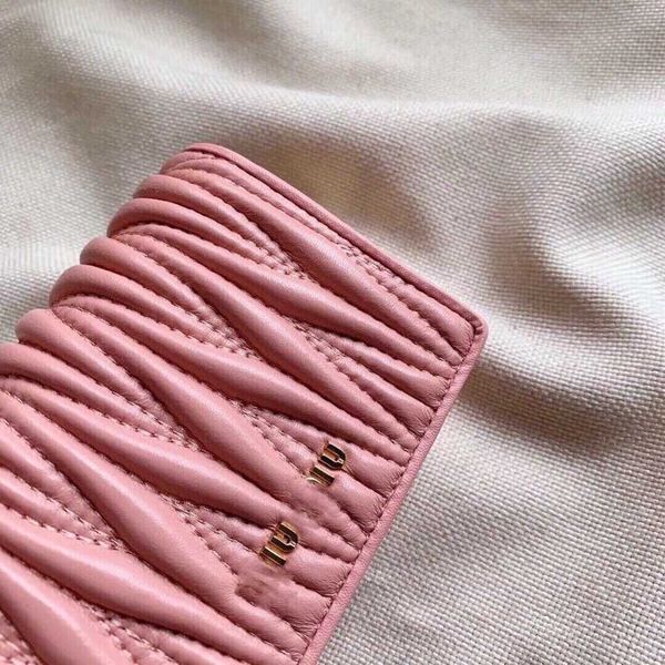 designer mumu handbags miao miu sheepskin fold women's short purse value wallet fashion leather9d31
designer mumu handbags miao miu sheepskin fold women's short purse value wallet fashion leather9d31