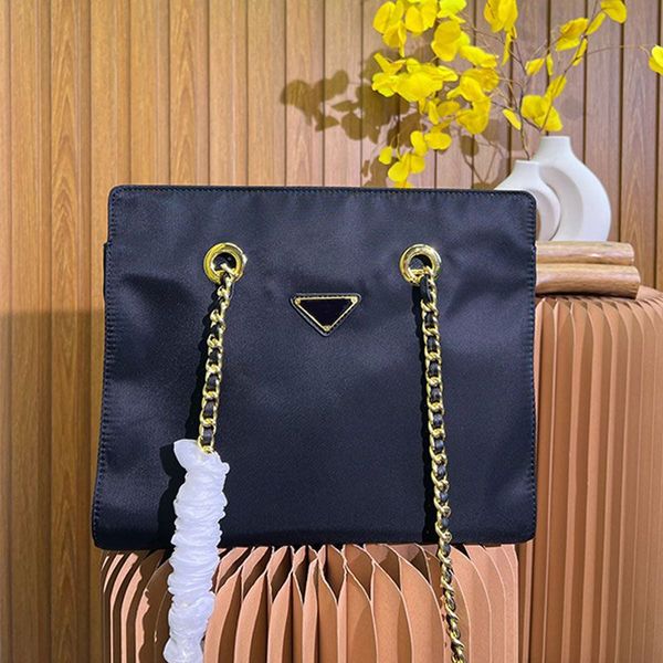 tote bag shopping nylon chain shoulder bags handbag purse zipper open black triangle decoration interior pocket plain women large capacity b
tote bag shopping nylon chain shoulder bags handbag purse zipper open black triangle decoration interior pocket plain women large capacity b
