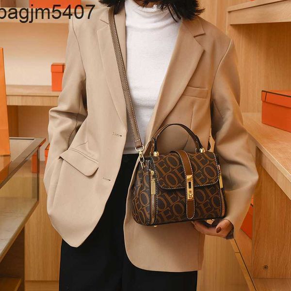 tote bsg factory wholesale and retail autumn winter 2023 new printed hheld women's bag shoulder bag large capacity msenger
tote bsg factory wholesale and retail autumn winter 2023 new printed hheld women's bag shoulder bag large capacity msenger