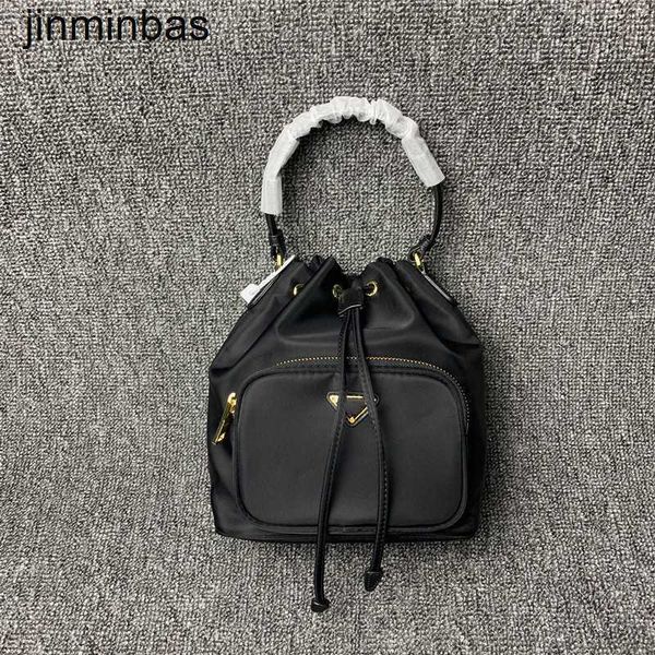luxury tote bag bag female 2023 autumn and winter new p family drawstring bucket nylon cloth hand single shoulder msenger women's
luxury tote bag bag female 2023 autumn and winter new p family drawstring bucket nylon cloth hand single shoulder msenger women's