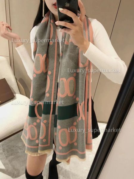 Scarf Echarpe Hijab Stylish Women Cashmere Scarf Full Letter Printed Scarves Soft Touch Warm Wraps with Tags Autumn Winter Long Shawls
Scarf Echarpe Hijab Stylish Women Cashmere Scarf Full Letter Printed Scarves Soft Touch Warm Wraps with Tags Autumn Winter Long Shawls