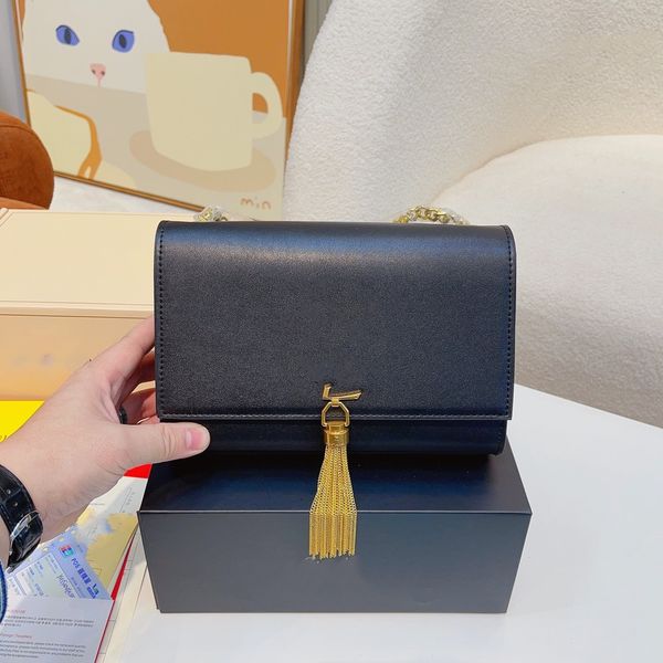 woman bags tassels chain shoulder bags fashion shopping satchels crossbody messenger pochette bag pu leather luxury designer purses hobo han
woman bags tassels chain shoulder bags fashion shopping satchels crossbody messenger pochette bag pu leather luxury designer purses hobo han