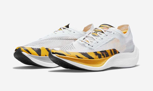 2021 zoomx next 2 brs watermelon men women running shoes kids sport shoe white yellow sporty red trainers sneakers
2021 zoomx next 2 brs watermelon men women running shoes kids sport shoe white yellow sporty red trainers sneakers