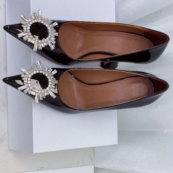 shoes designer dress for womens amina muaddi fashion luxury shine diamond crystal sunflower buckle pumps transparent pvc 9.5cm high l26p, Black
shoes designer dress for womens amina muaddi fashion luxury shine diamond crystal sunflower buckle pumps transparent pvc 9.5cm high l26p, Black