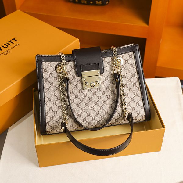 women tote bags designer crossbody bag leather shopping beach fashion famous large totes underarm chain shoulder bag with pockets purse genu
women tote bags designer crossbody bag leather shopping beach fashion famous large totes underarm chain shoulder bag with pockets purse genu