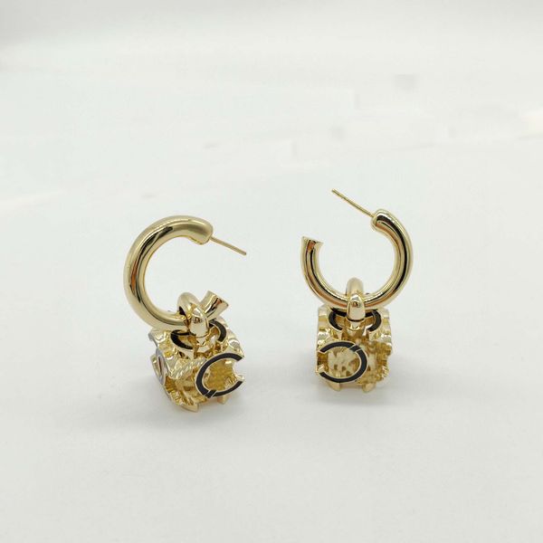 2022 luxury quality charm hollow design charm stud earring and drop with black color enamel have box stamp ps4442a, Golden
2022 luxury quality charm hollow design charm stud earring and drop with black color enamel have box stamp ps4442a, Golden