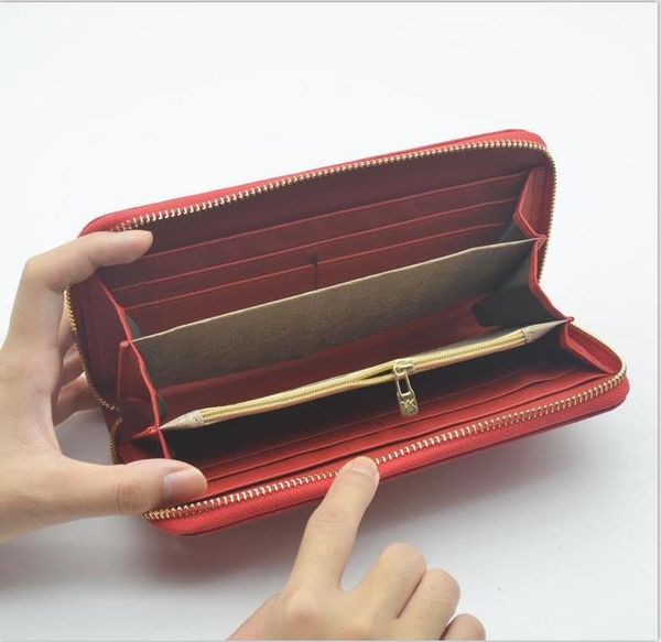 2023designer 5a bag luxury women bags handbag shopping shoulder tote bags cross body half moon genuine leather retro purse hourglass wallets, Red;black
2023designer 5a bag luxury women bags handbag shopping shoulder tote bags cross body half moon genuine leather retro purse hourglass wallets, Red;black