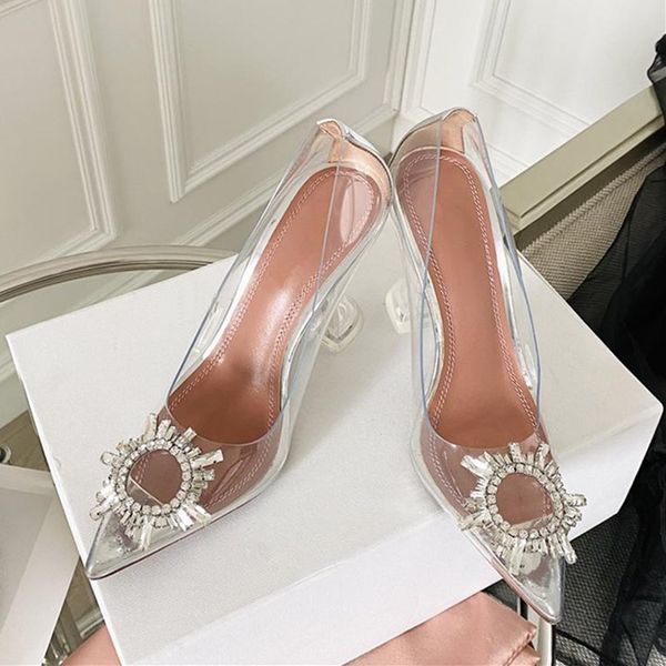 shoes designer dress for womens amina muaddi fashion luxury shine diamond crystal sunflower buckle pumps transparent pvc 9.5cm high, Black
shoes designer dress for womens amina muaddi fashion luxury shine diamond crystal sunflower buckle pumps transparent pvc 9.5cm high, Black