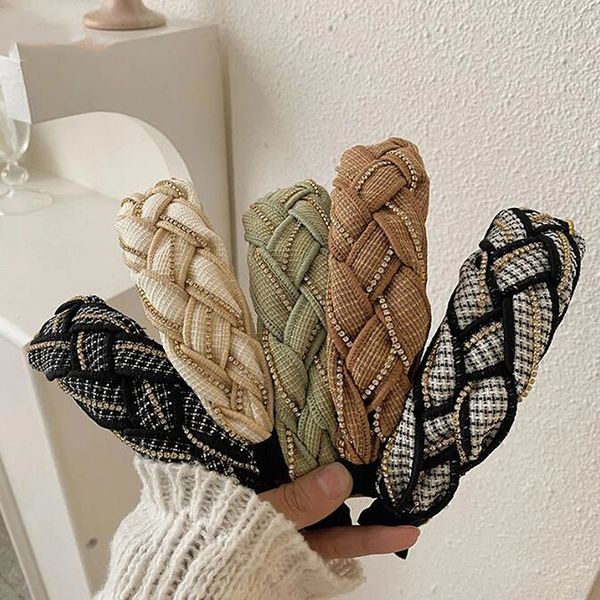 fashion headwear women hair accessories wide side handmade braided headband rhinestone hairband turban, Slivery;white
fashion headwear women hair accessories wide side handmade braided headband rhinestone hairband turban, Slivery;white