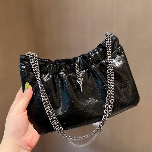 cloud axillary bag fashion chain crossbody bags soft sheepskin shoulder handbags purse metal hardware letter hand pouch black cross body
cloud axillary bag fashion chain crossbody bags soft sheepskin shoulder handbags purse metal hardware letter hand pouch black cross body