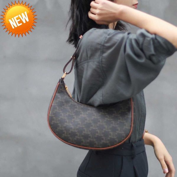 luxury designer bags 2023 new fashion lisa same old flower triumphal arch underarm women's single shoulder portable stick factory direc
luxury designer bags 2023 new fashion lisa same old flower triumphal arch underarm women's single shoulder portable stick factory direc
