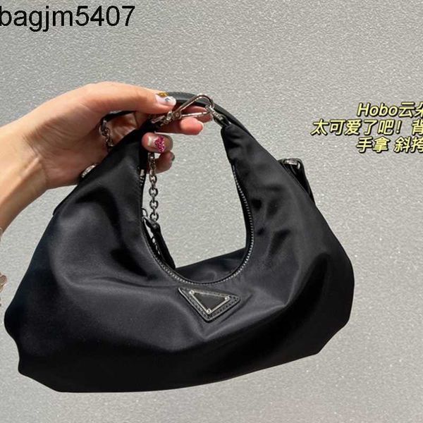 luxury tote bag factory clearance wholesale and retail new family nylon cloud one shoulder cross waterproof wrist small
luxury tote bag factory clearance wholesale and retail new family nylon cloud one shoulder cross waterproof wrist small