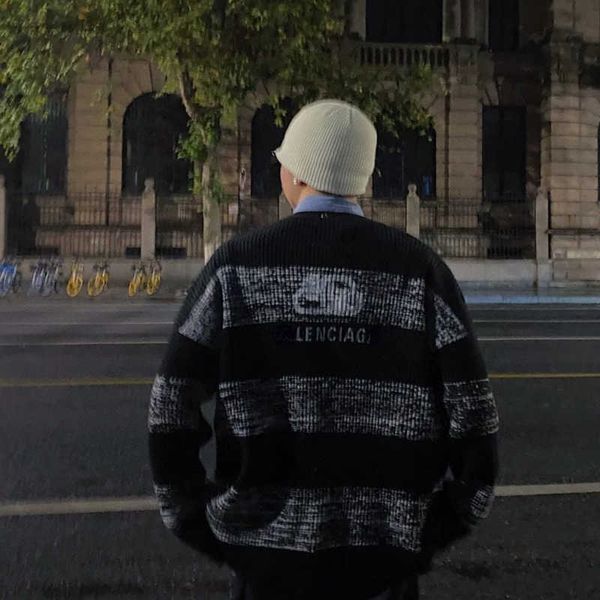mens warm sweater bb designer sweaters wool knitted letter cardigan coat men women casual loose sweatshirt, White;black
mens warm sweater bb designer sweaters wool knitted letter cardigan coat men women casual loose sweatshirt, White;black
