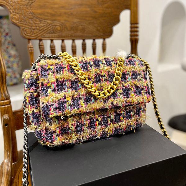 womens 19series tweed quilted classic medium flap bags gold chain crossbody shoulder turn lock designer large capacity pocket back pouch des
womens 19series tweed quilted classic medium flap bags gold chain crossbody shoulder turn lock designer large capacity pocket back pouch des