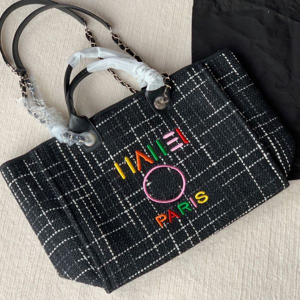 designer women tweed beach shopping bag large capacity deauville silver chain strap shoulder luggage handle totes colorful letter designer h
designer women tweed beach shopping bag large capacity deauville silver chain strap shoulder luggage handle totes colorful letter designer h