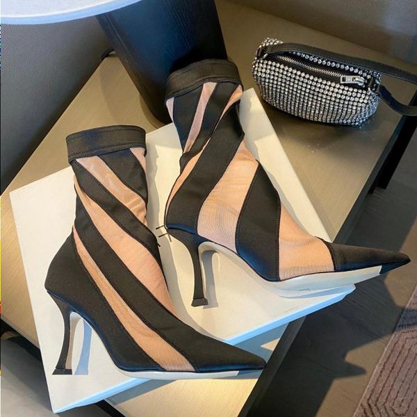 mugler 10cm two-tone jersey mesh sock boots mid-calf pull on elastic point-toe stiletto heeled boot knitted ankle booties women luxury rpgs, Black
mugler 10cm two-tone jersey mesh sock boots mid-calf pull on elastic point-toe stiletto heeled boot knitted ankle booties women luxury rpgs, Black