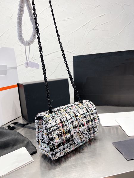 cc bag luxury women woolen cf chain flap bags designer quilted matelasse handbag multi-colors woven wallet shoulder plush clutch lady crossb
cc bag luxury women woolen cf chain flap bags designer quilted matelasse handbag multi-colors woven wallet shoulder plush clutch lady crossb