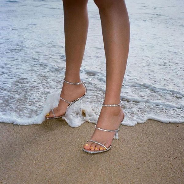 amina muaddi gilda silver leather sandals crystal-encrusted strap spool heels sky-high heel for women summer luxury designers shoes par ubls, Black
amina muaddi gilda silver leather sandals crystal-encrusted strap spool heels sky-high heel for women summer luxury designers shoes par ubls, Black