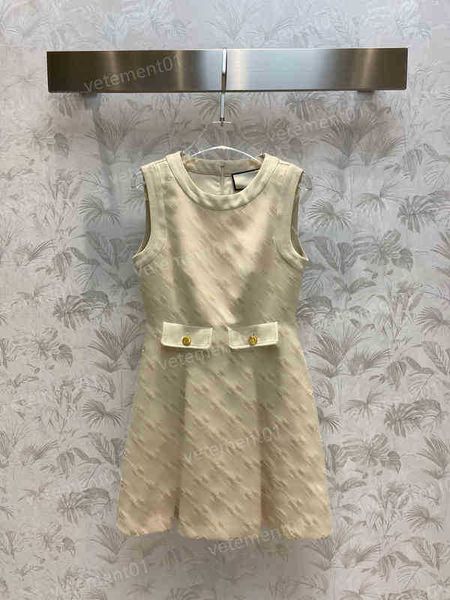 fashion women dresses early autumn 3d letter g print denim sleeveless dress luxury designer women dresses, Black;gray
fashion women dresses early autumn 3d letter g print denim sleeveless dress luxury designer women dresses, Black;gray
