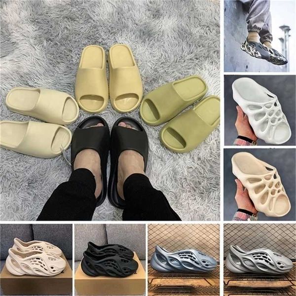 designer shoes y/ee yy/yz/z kanyes fashion mxt moon gray slippers graffiti bone resin desert sand rubber summer slides west triple black whi
designer shoes y/ee yy/yz/z kanyes fashion mxt moon gray slippers graffiti bone resin desert sand rubber summer slides west triple black whi