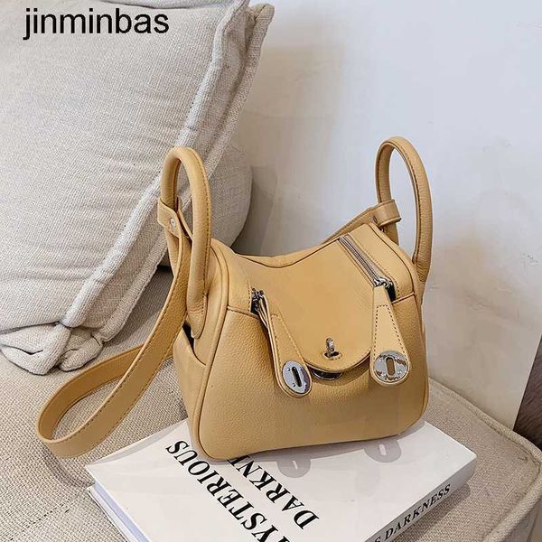 handbag shop 80% wholesale and retail bag female 2023 new korean version small square spu women's fashion one shoulder msenger
handbag shop 80% wholesale and retail bag female 2023 new korean version small square spu women's fashion one shoulder msenger