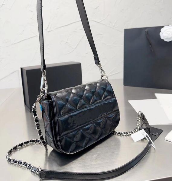 lambskin designer single-shoulder bags metal letter womens handbag chain fashion classic messenger bag women flip envelope bag luxury handba
lambskin designer single-shoulder bags metal letter womens handbag chain fashion classic messenger bag women flip envelope bag luxury handba