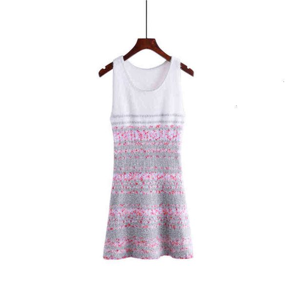 casual dresses spring and summer catwalk style gradient pink color block inside wear versatile sling sleeveless dress bright silk skirt, Black;gray
casual dresses spring and summer catwalk style gradient pink color block inside wear versatile sling sleeveless dress bright silk skirt, Black;gray