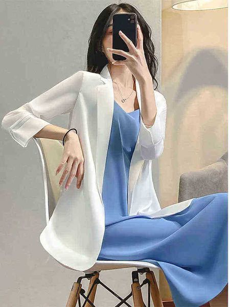 chiffon jacket women summer 2022 new three quarter sleeves thin casual lady suit jacket white black women blazers j220813
chiffon jacket women summer 2022 new three quarter sleeves thin casual lady suit jacket white black women blazers j220813