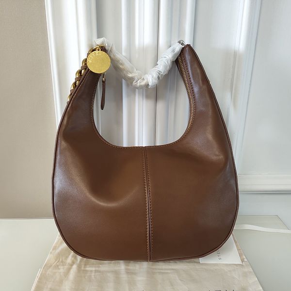 designer counter single shoulder bag luxury brand retro solid color chain decoration ladies new fashion all-in-one large capacity underarm b
designer counter single shoulder bag luxury brand retro solid color chain decoration ladies new fashion all-in-one large capacity underarm b