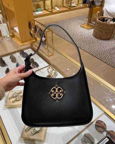 designer luxury women the tote bag fashion versatile handbags shoulder crossbody bags purse tories totes large capacity saddle wallets 7a q6
designer luxury women the tote bag fashion versatile handbags shoulder crossbody bags purse tories totes large capacity saddle wallets 7a q6