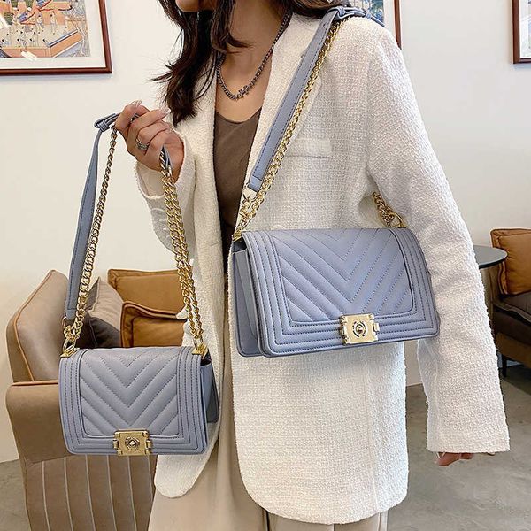 totes retro embroidery thread chain ladies bag 2022 new luxury handbags women shoulder messenger small square bags designer bag y2211
totes retro embroidery thread chain ladies bag 2022 new luxury handbags women shoulder messenger small square bags designer bag y2211
