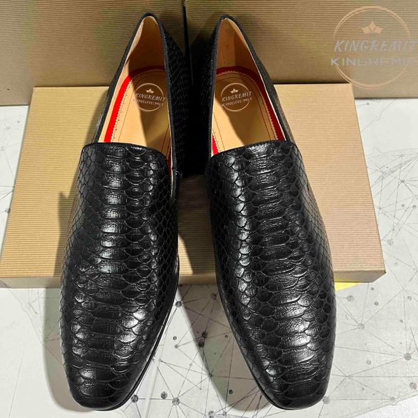designer shoes men shoes geunine leather casual shoes fashion dress shoe spikes sneaker rivets suede shoes flat trainers, Black
designer shoes men shoes geunine leather casual shoes fashion dress shoe spikes sneaker rivets suede shoes flat trainers, Black