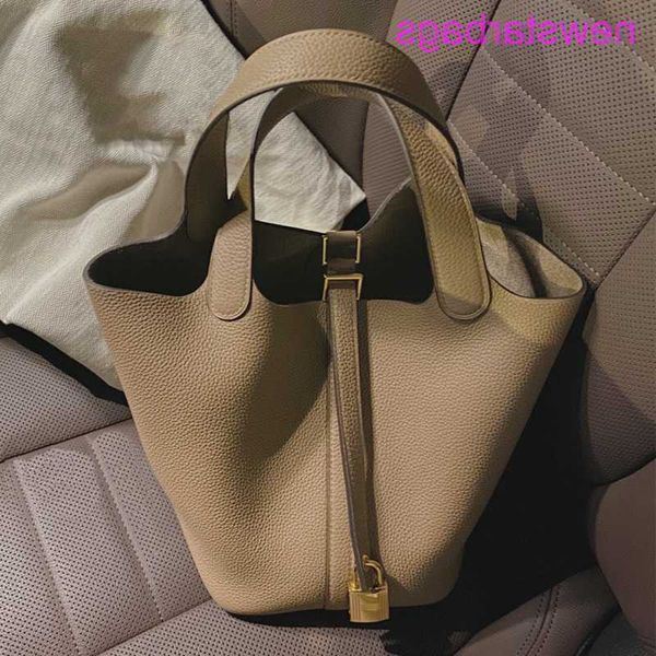 designer herme picotin locks bag s handbag online outlet 2022 new style chaocai basket women's soft pu litchi pattern bucket handle mot
designer herme picotin locks bag s handbag online outlet 2022 new style chaocai basket women's soft pu litchi pattern bucket handle mot