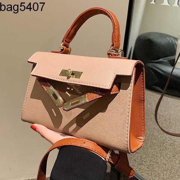 design bag shop 80% wholesale and retail this year's popular women's 2023 new versatile contrast color msenger texture fashion han
design bag shop 80% wholesale and retail this year's popular women's 2023 new versatile contrast color msenger texture fashion han