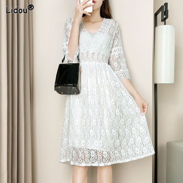 casual dresses vneck hollow out half sleeve fairycore kneelength dresses floral lace spring summer empire pullover slender women's clot, Black;gray
casual dresses vneck hollow out half sleeve fairycore kneelength dresses floral lace spring summer empire pullover slender women's clot, Black;gray