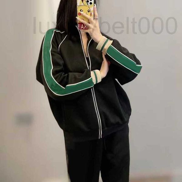 women's jackets designer distinguish from the original version of this fashion brand gu gujia stripe long sleeve coat loose men's, Black;brown
women's jackets designer distinguish from the original version of this fashion brand gu gujia stripe long sleeve coat loose men's, Black;brown
