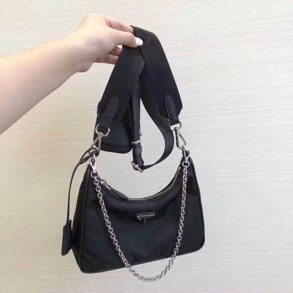 prad re-edition 2005 nylon woman luxurys men designers bags lady womens mens crossbody tote hobo shoulder purses handbags bag wallet backpak
prad re-edition 2005 nylon woman luxurys men designers bags lady womens mens crossbody tote hobo shoulder purses handbags bag wallet backpak