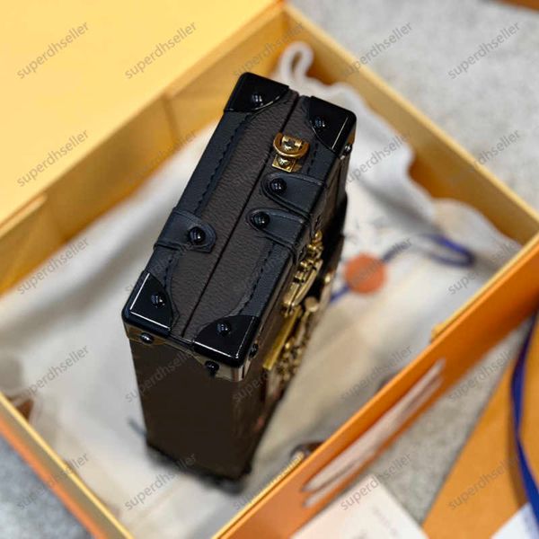 women trunk bag fashion shoulder bags designer mini square box leather handbags old flower classical handbag crossbody wal
women trunk bag fashion shoulder bags designer mini square box leather handbags old flower classical handbag crossbody wal