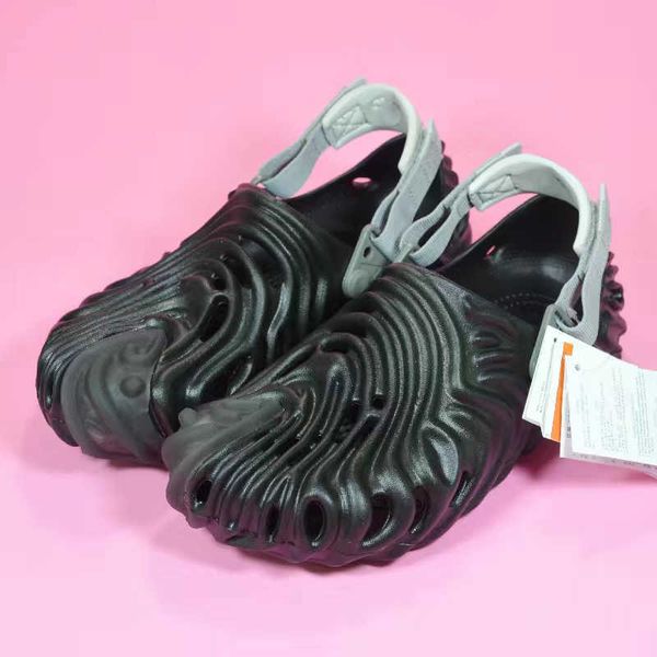 2022 sandals polle clogs salehe bembury stratus crocodile cucumber menemsha urchin shoes women men summer slides designers sandalias mu, Black
2022 sandals polle clogs salehe bembury stratus crocodile cucumber menemsha urchin shoes women men summer slides designers sandalias mu, Black