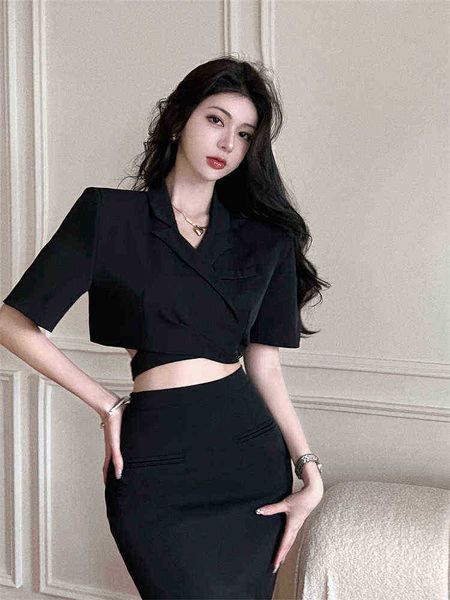 vintage blazer suits for women two piece set laceup short jacket crop ssplit skirt elegant ensemble femme 2 piece outfits j220813, White;black
vintage blazer suits for women two piece set laceup short jacket crop ssplit skirt elegant ensemble femme 2 piece outfits j220813, White;black
